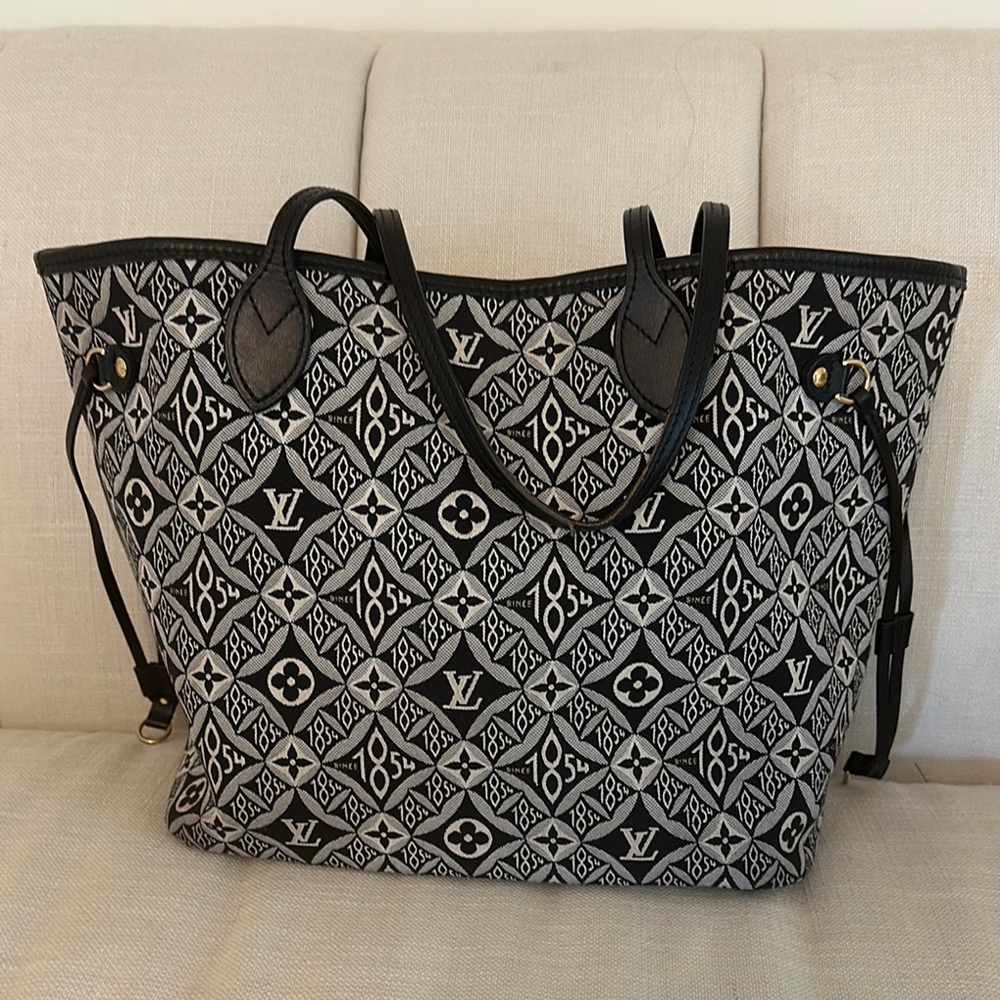 Louis Vuitton Black and Gray Tote Bag with Geometric Pattern